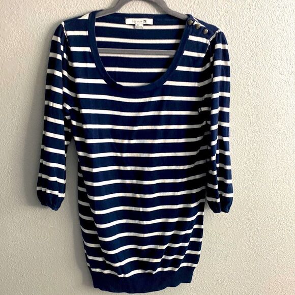Forever 21-striped 3/4 sleeve lightweight sweater- Size Large - Picture 1 of 5